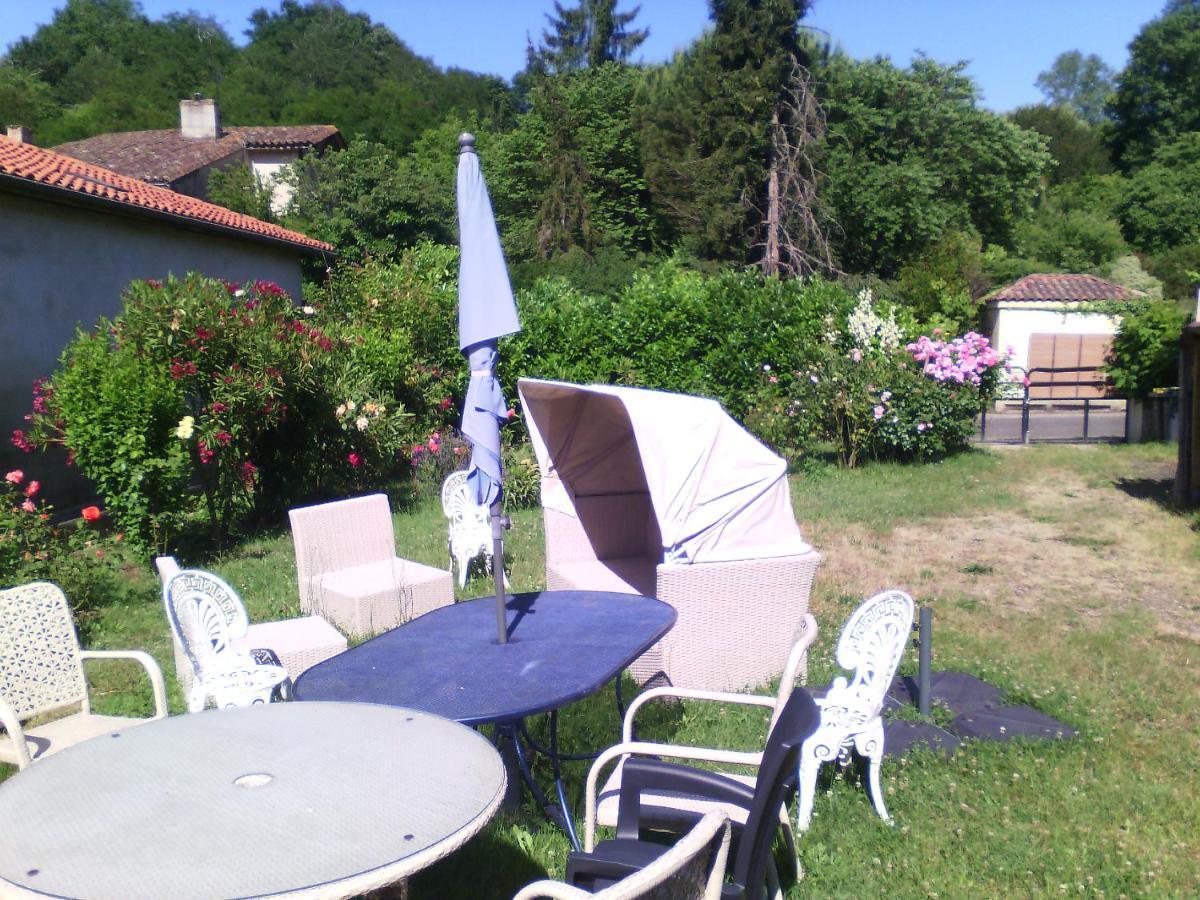 L'Ancien Patronage Guest House Caumont-sur-Garonne Eksteriør bilde