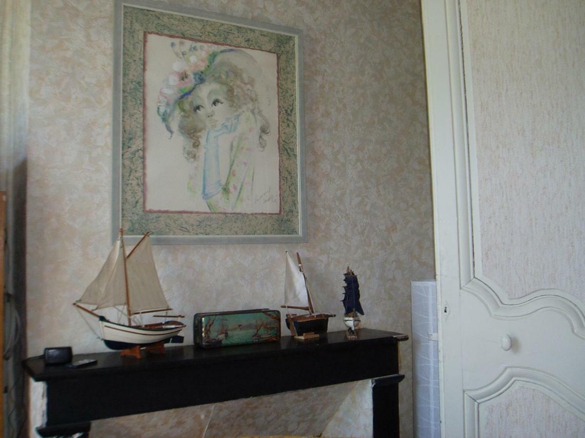 L'Ancien Patronage Guest House Caumont-sur-Garonne Eksteriør bilde